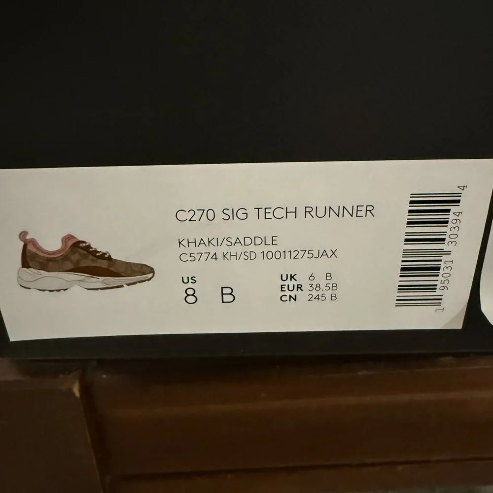 Coach Shoes Womens Logo Sneakers Size 8 B Multicolor Sig Tech Runner - Picture 9 of 11